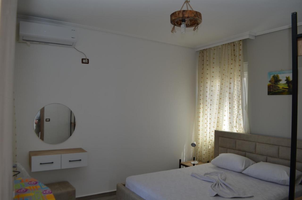 Akil Apartments Sarandë Exterior foto